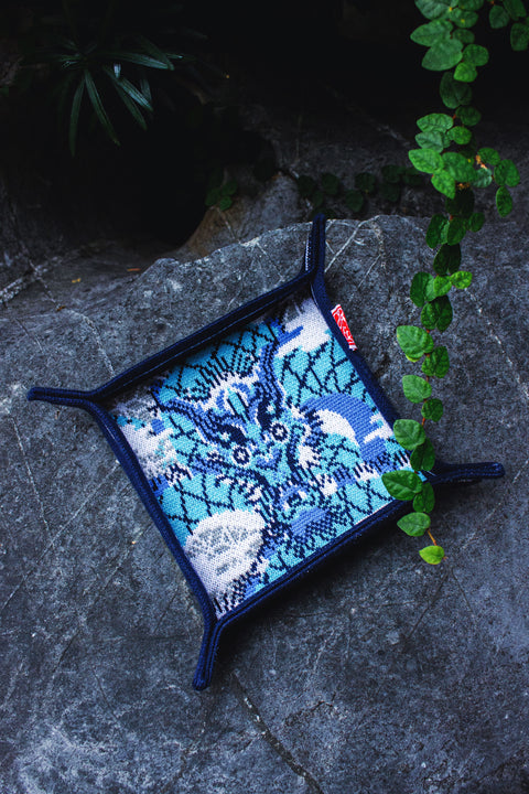 The Myths Dragon Tray