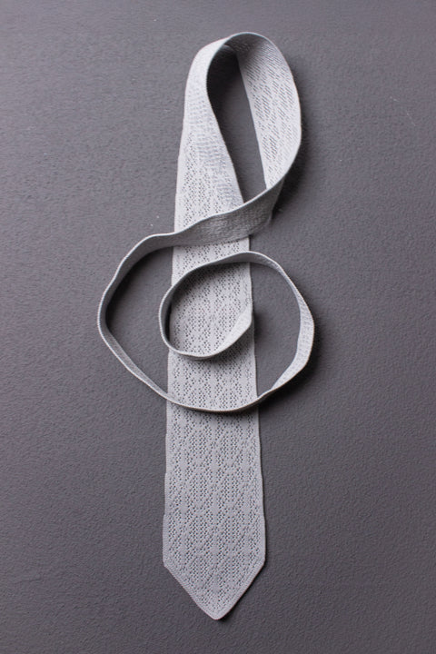 Eco-Tessellation Metal Gate Pattern Knitted Lace Tie